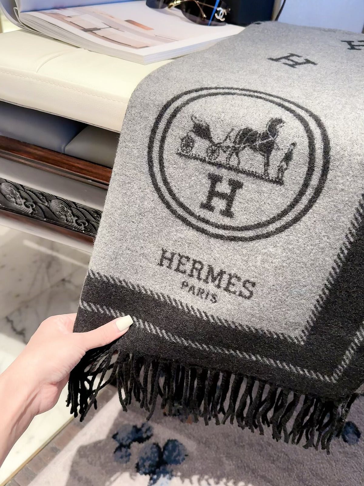 W1R96H127 Popular Winter Scarves