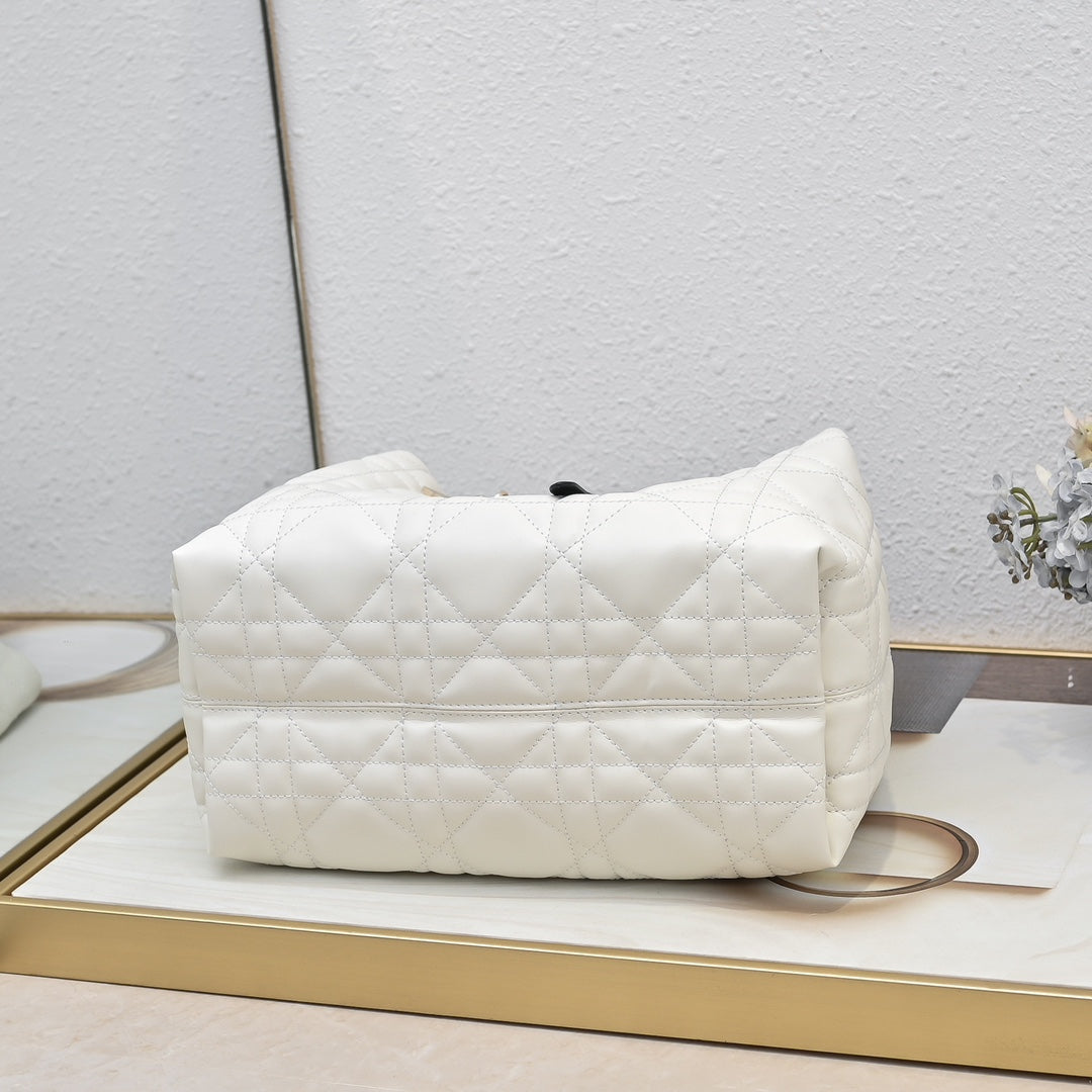 B1R76D40 Fashion leather bag