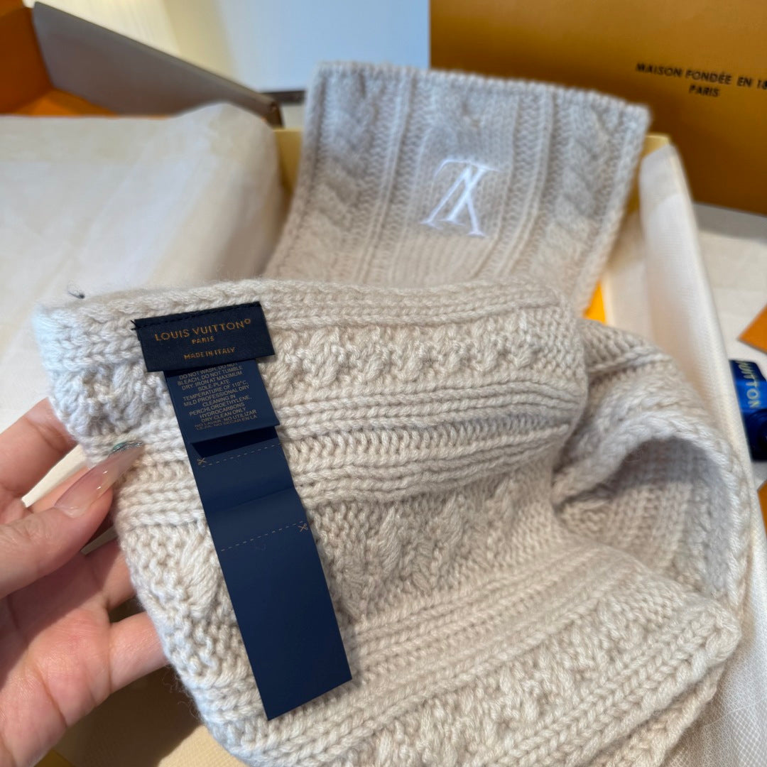 W1R96E15 Popular Winter Scarves