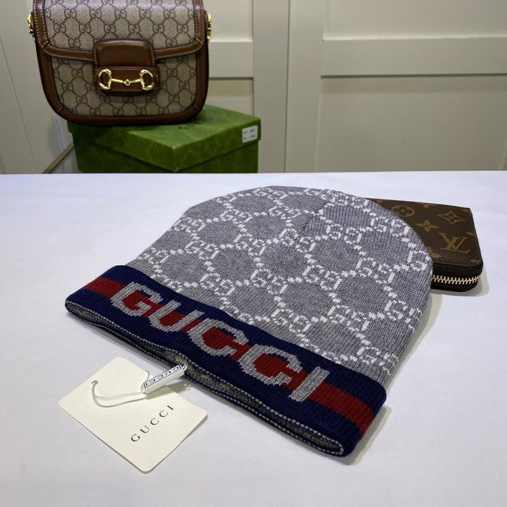 M1R86B72 Fashion hats