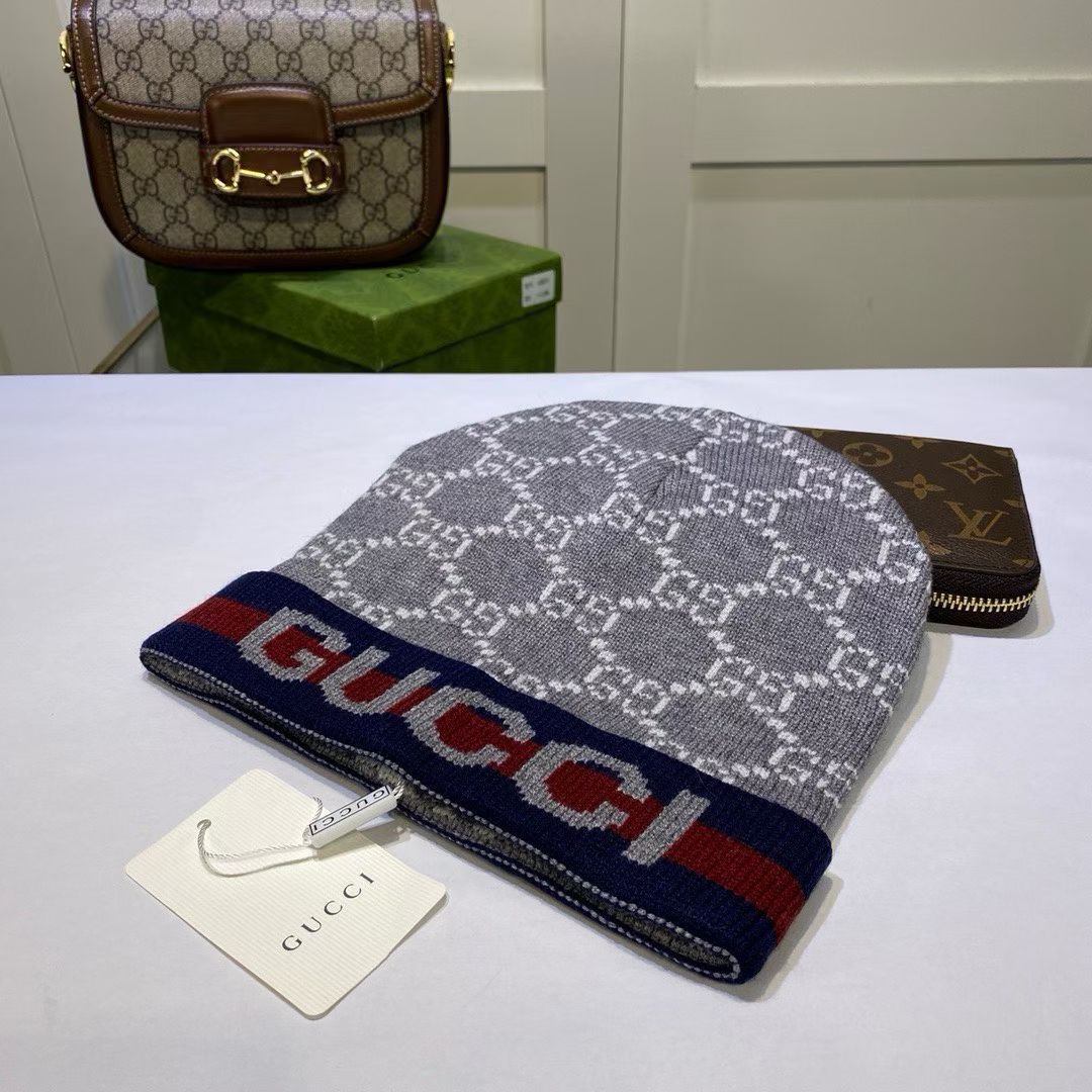 M1R86B72 Fashion hats