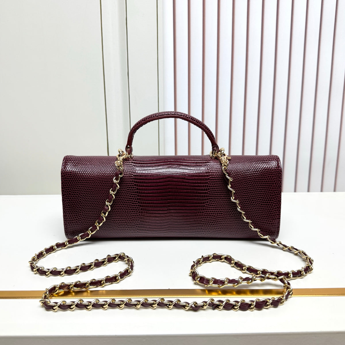 B1N96C25 Popular leather bag