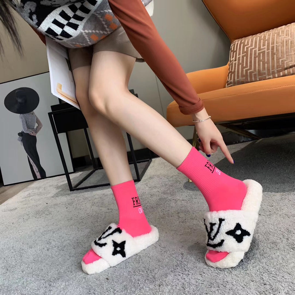 Z2P106E20 Fashion high-quality shoes