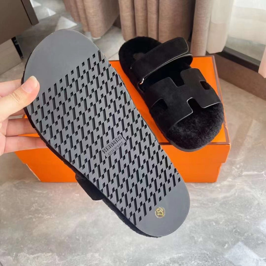 Z2P106H13 Fashion high-quality shoes