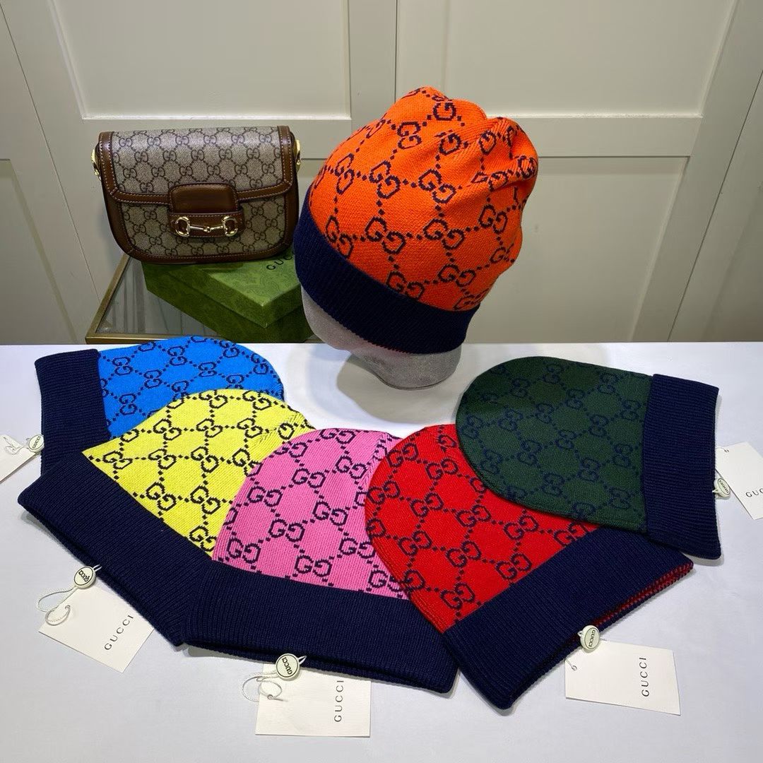 M1R86B73 Fashion hats