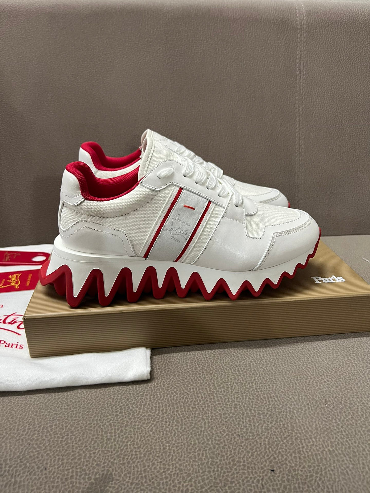 275NA15Z Popular high-quality   sneakers