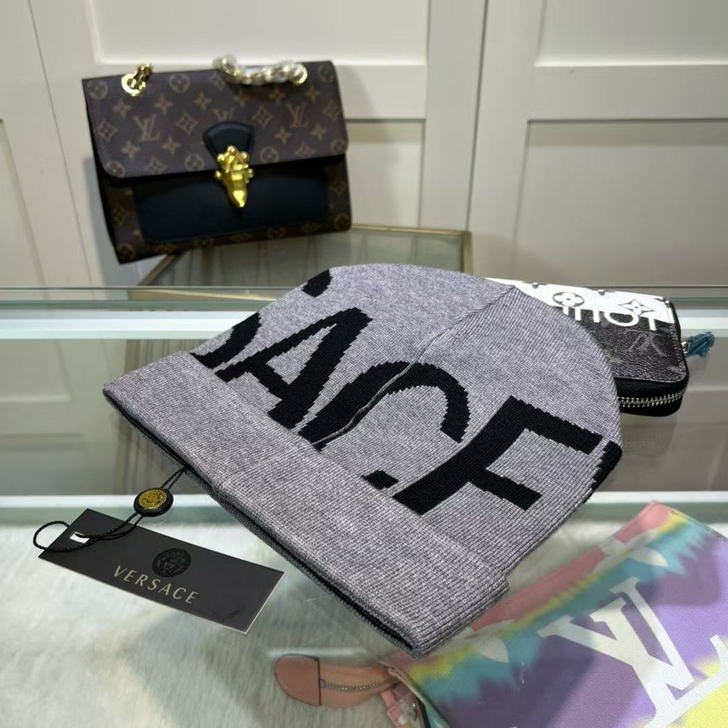 M1R86V92 Fashion hats