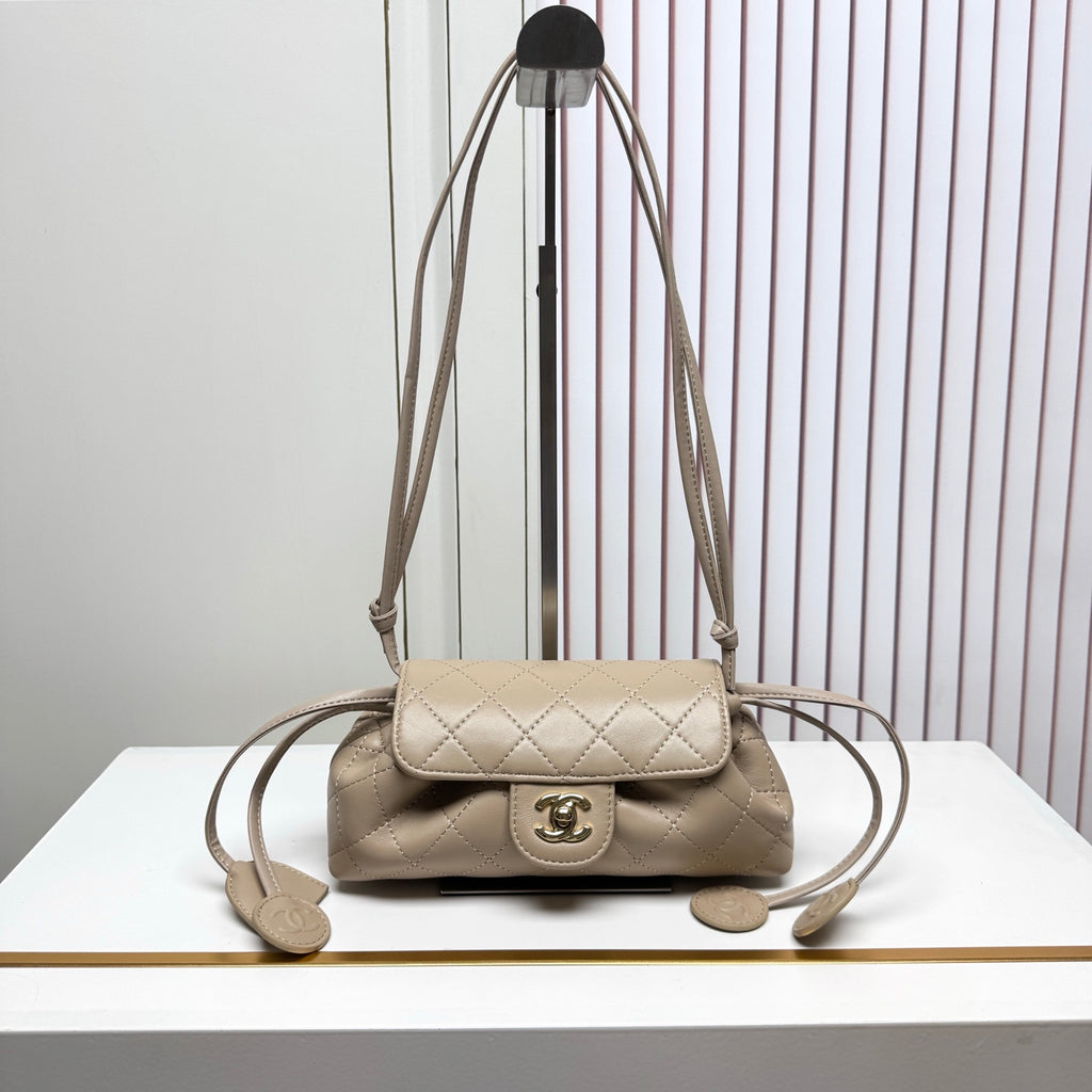 B1N96C28 Fashion leather bag