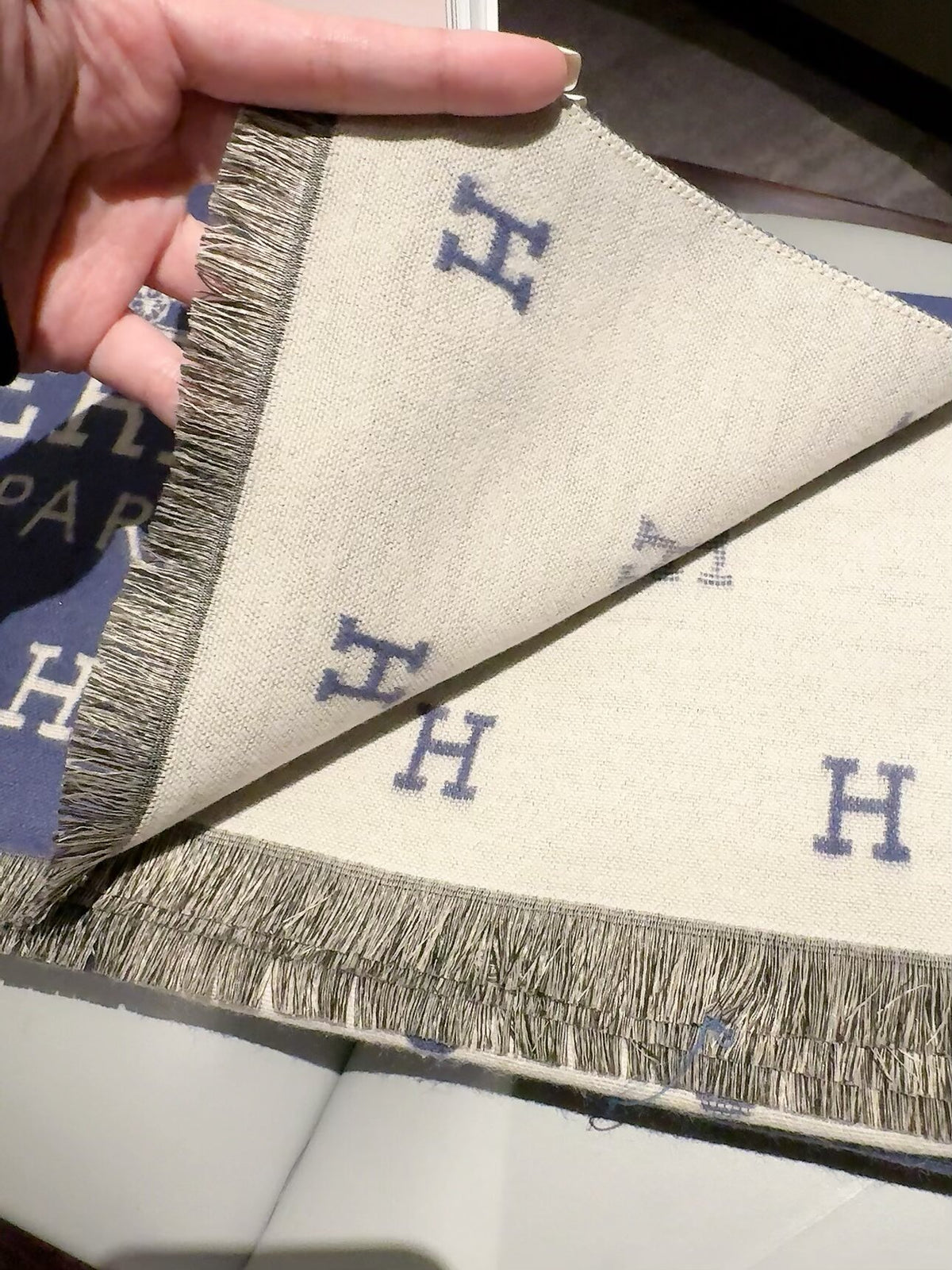W1R106H63 Fashion Winter Scarves