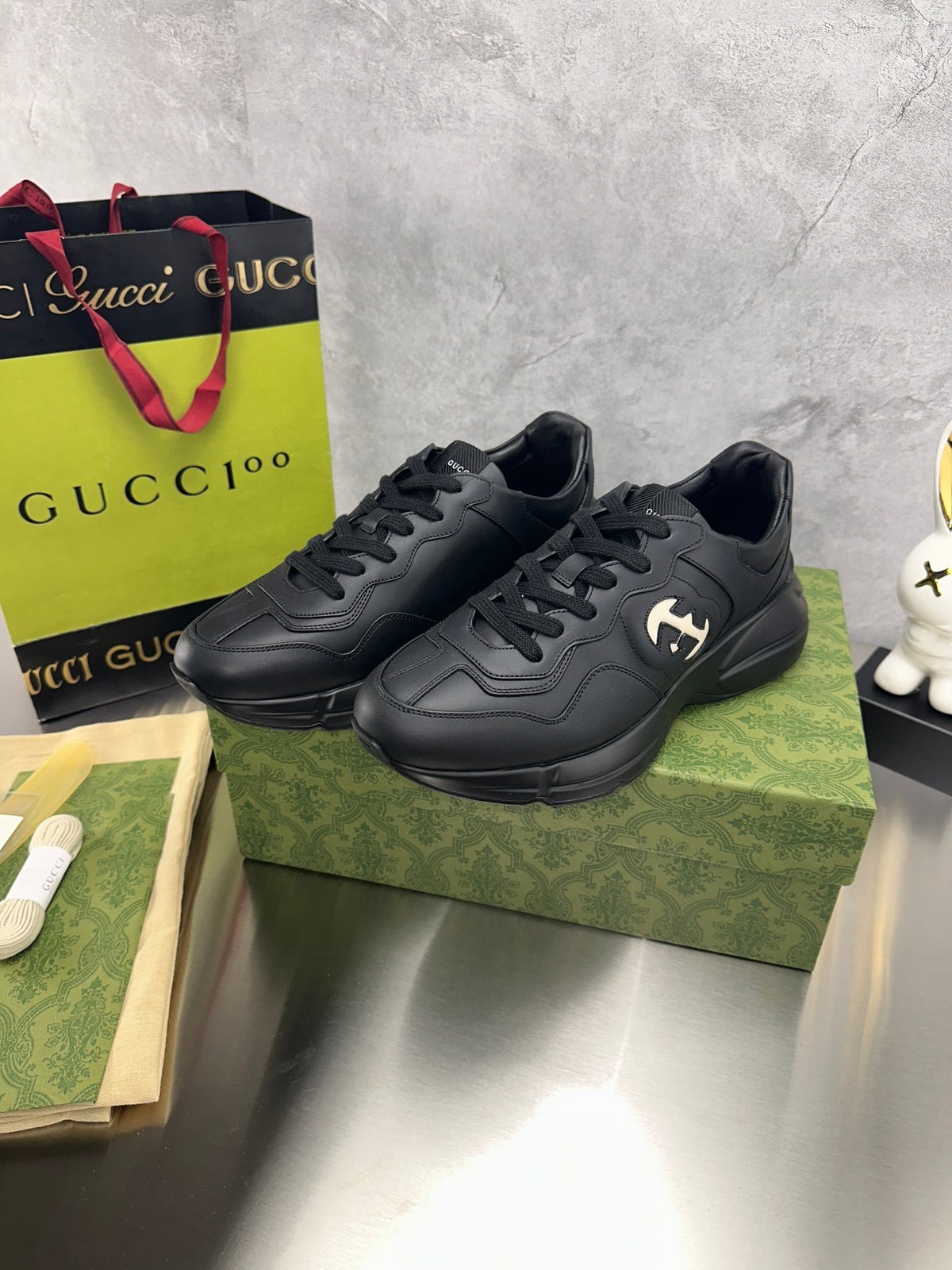 Z2P96B28 Popular high-quality leather shoes