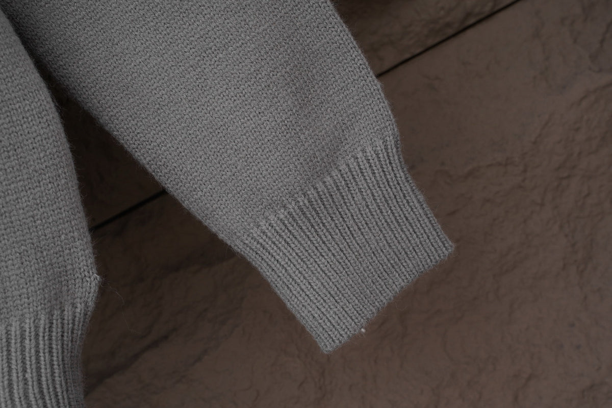 U1R96R5 Fashion Sweaters