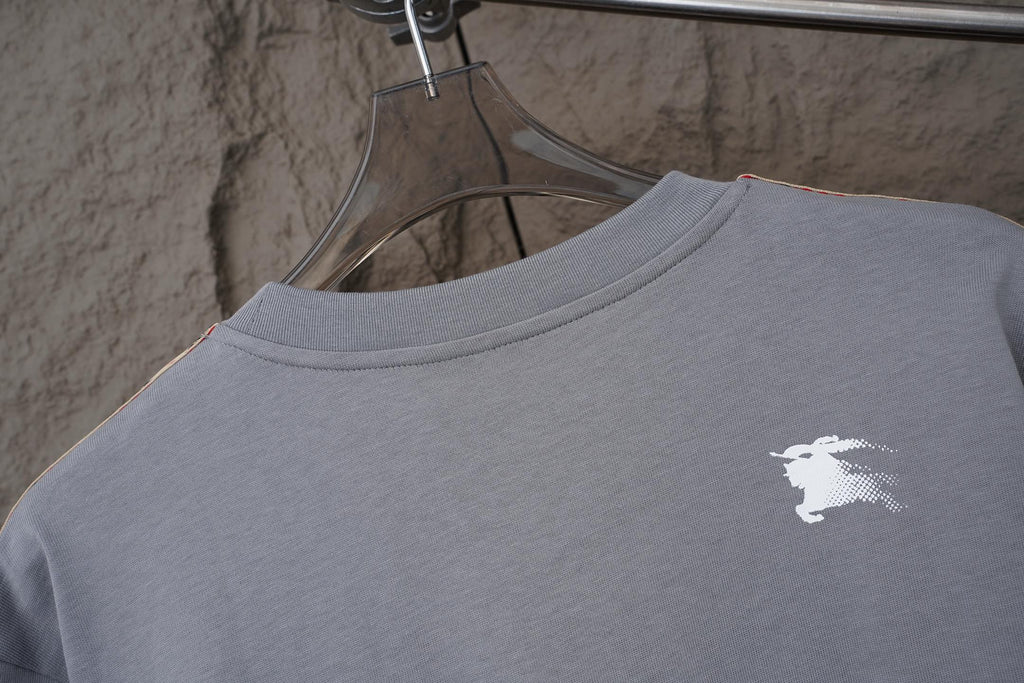 U1R86R7 Fashion T-shirts