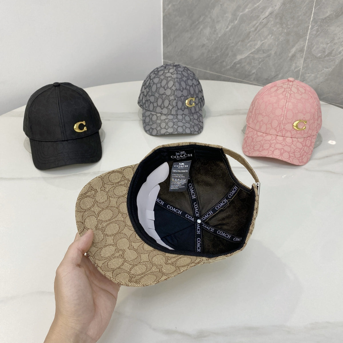 M1R86A116 Fashion hats