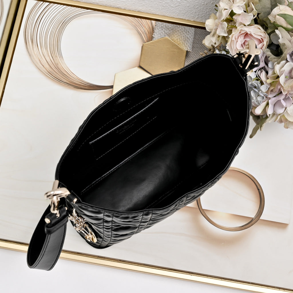 B1N96D35 Popular leather bag