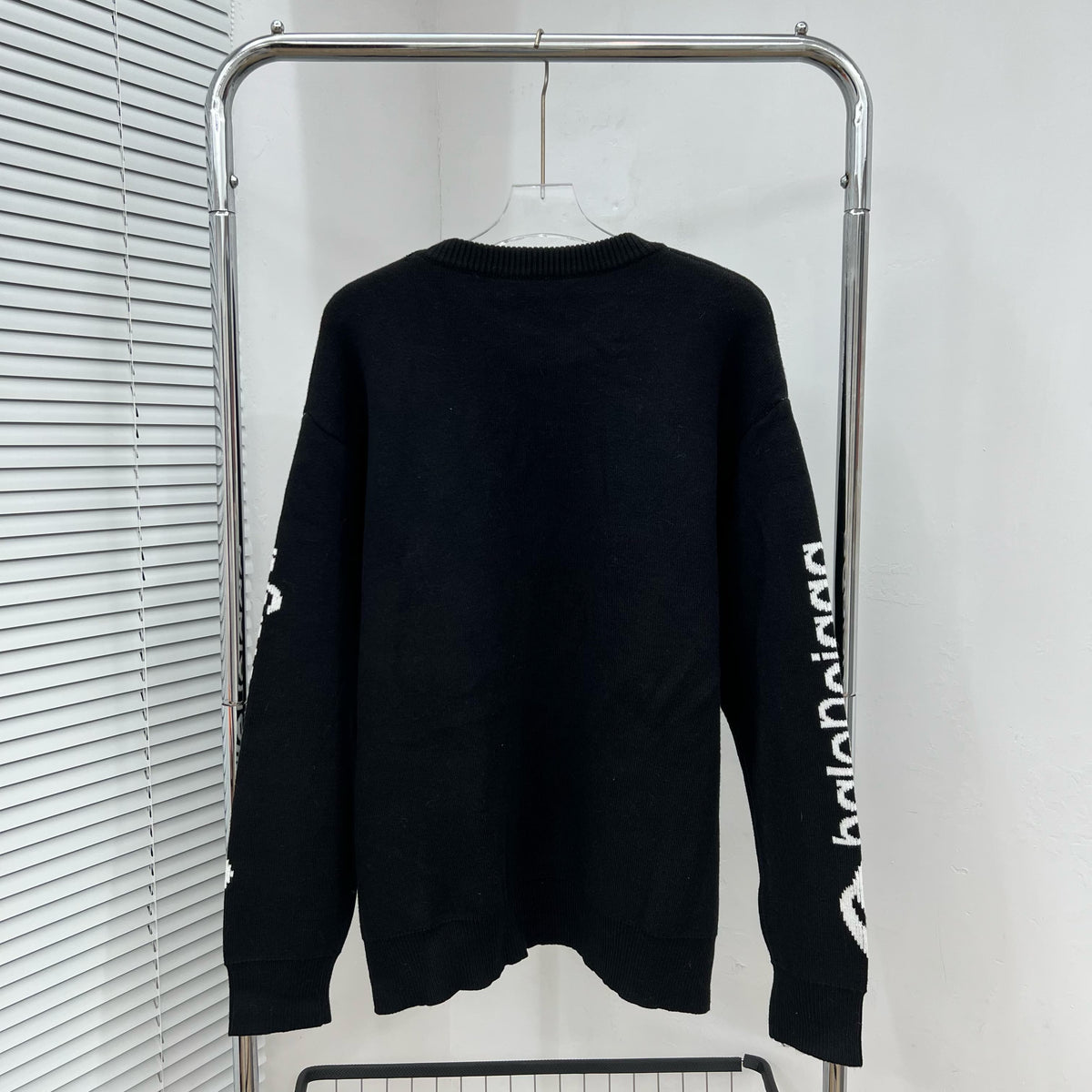 U1R86J73 Popular Sweaters