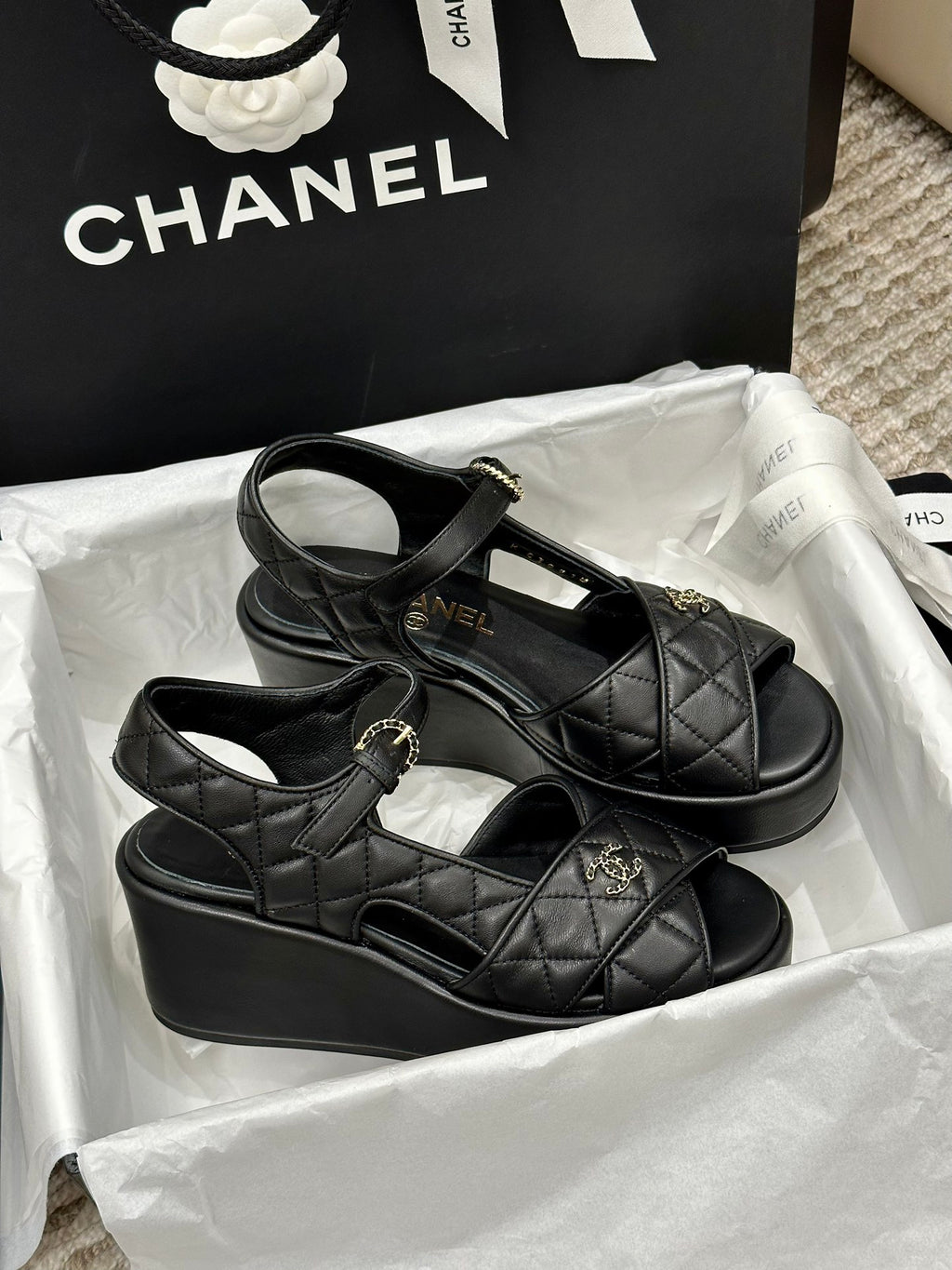 Z2R96C1 Popular high-quality shoes