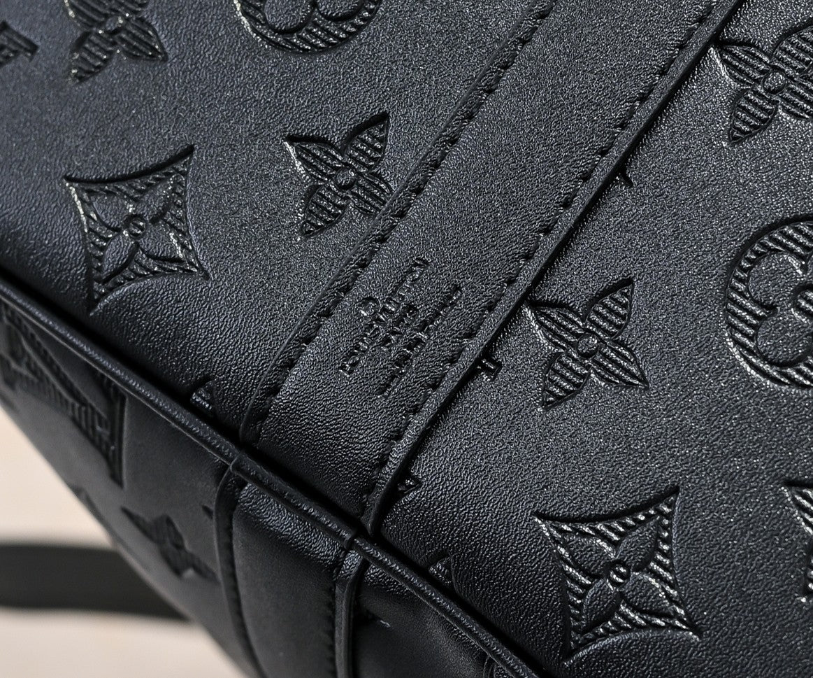 B1X76E7 Fashion leather luggage bag