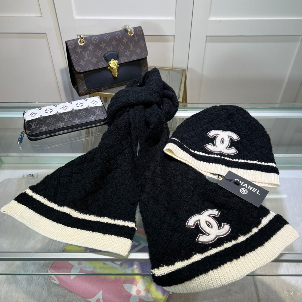 M1R96C7 Fashion Hat and scarf set
