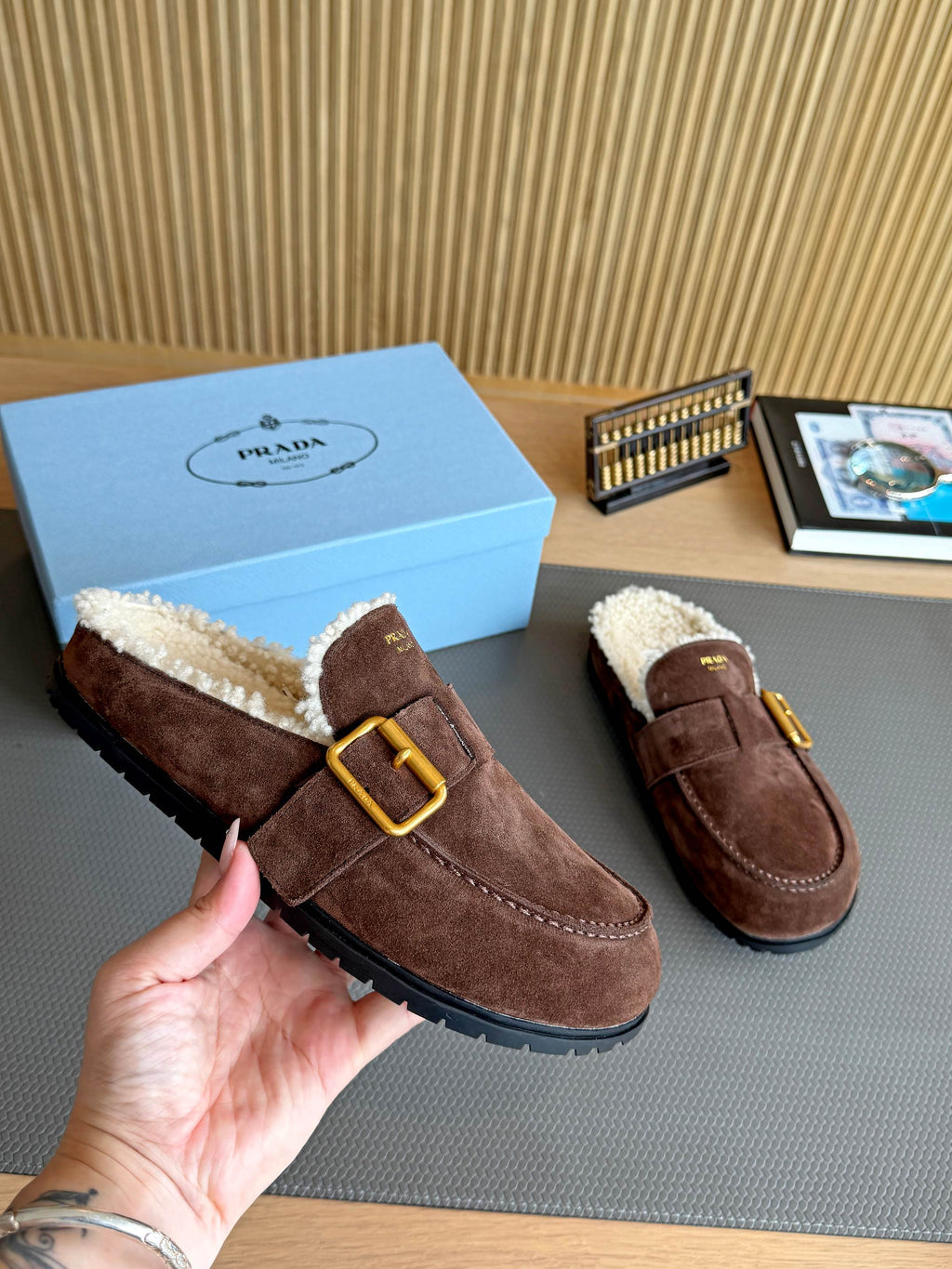 Z2R96P5 Popular high-quality shoes