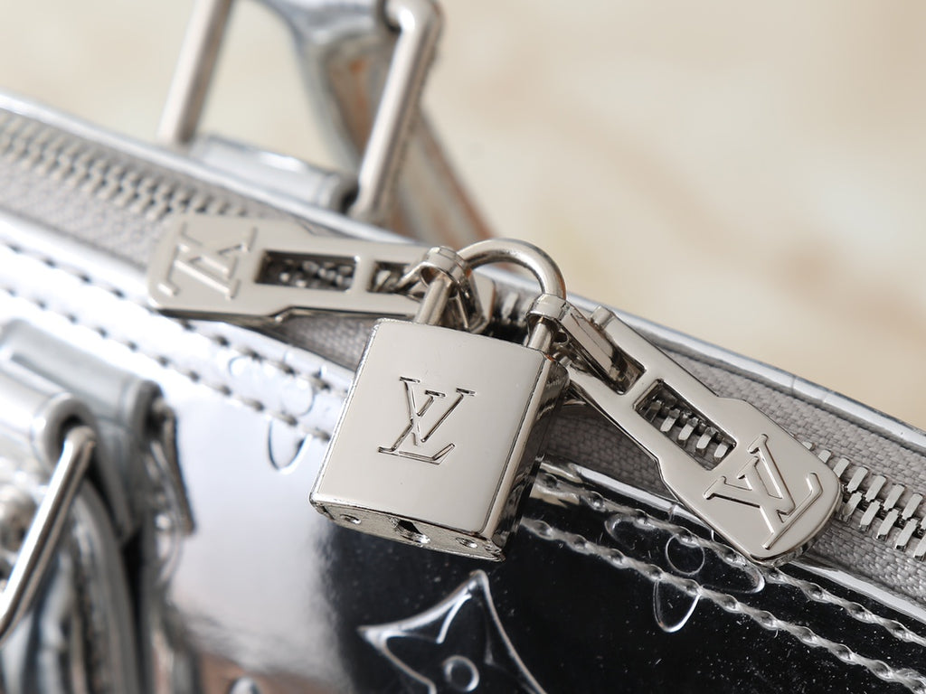 B1N96E39 Popular leather bag