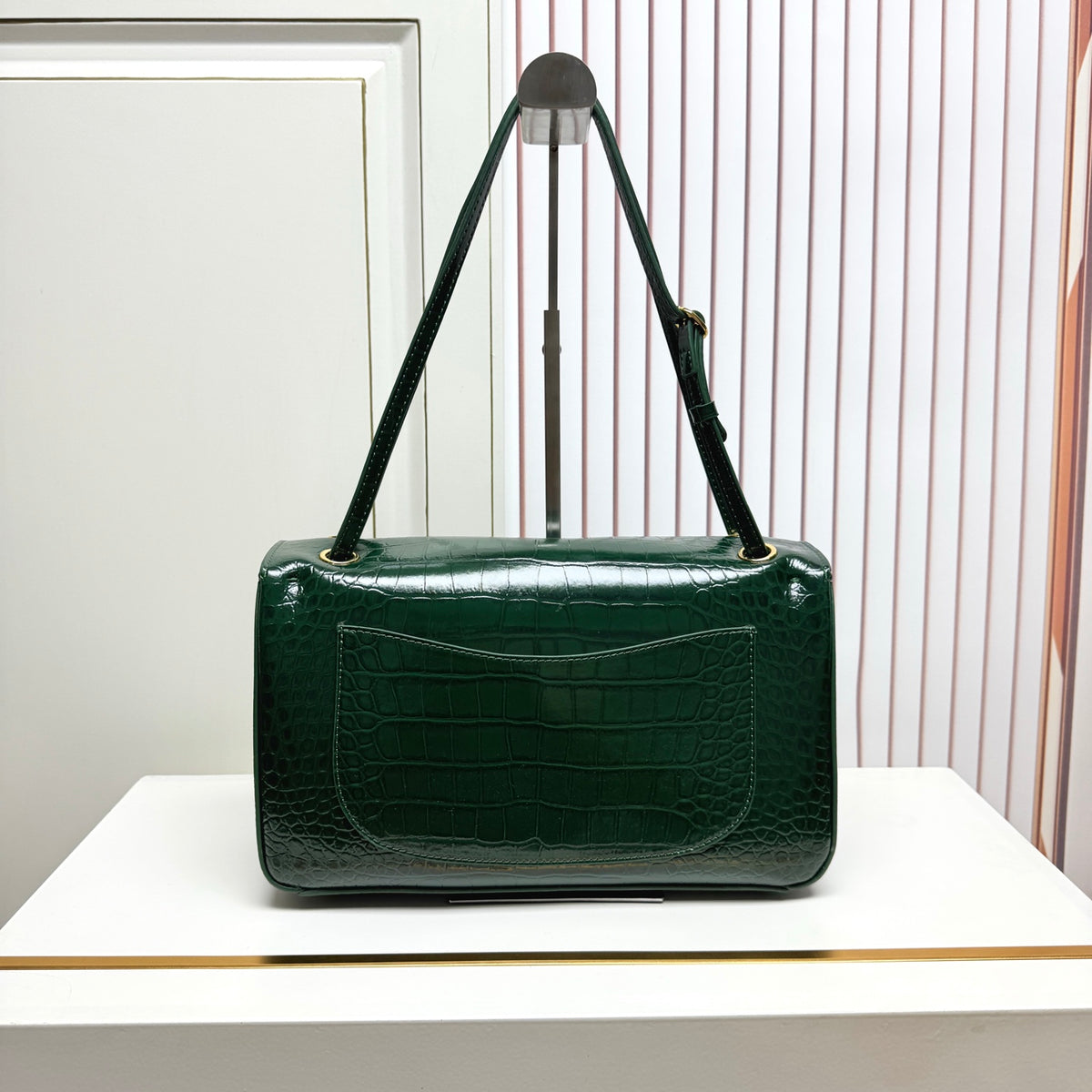 B1N96C37 Popular leather bag