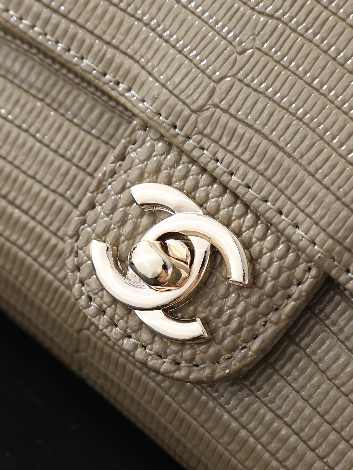 B1R76C23 Fashion leather bag