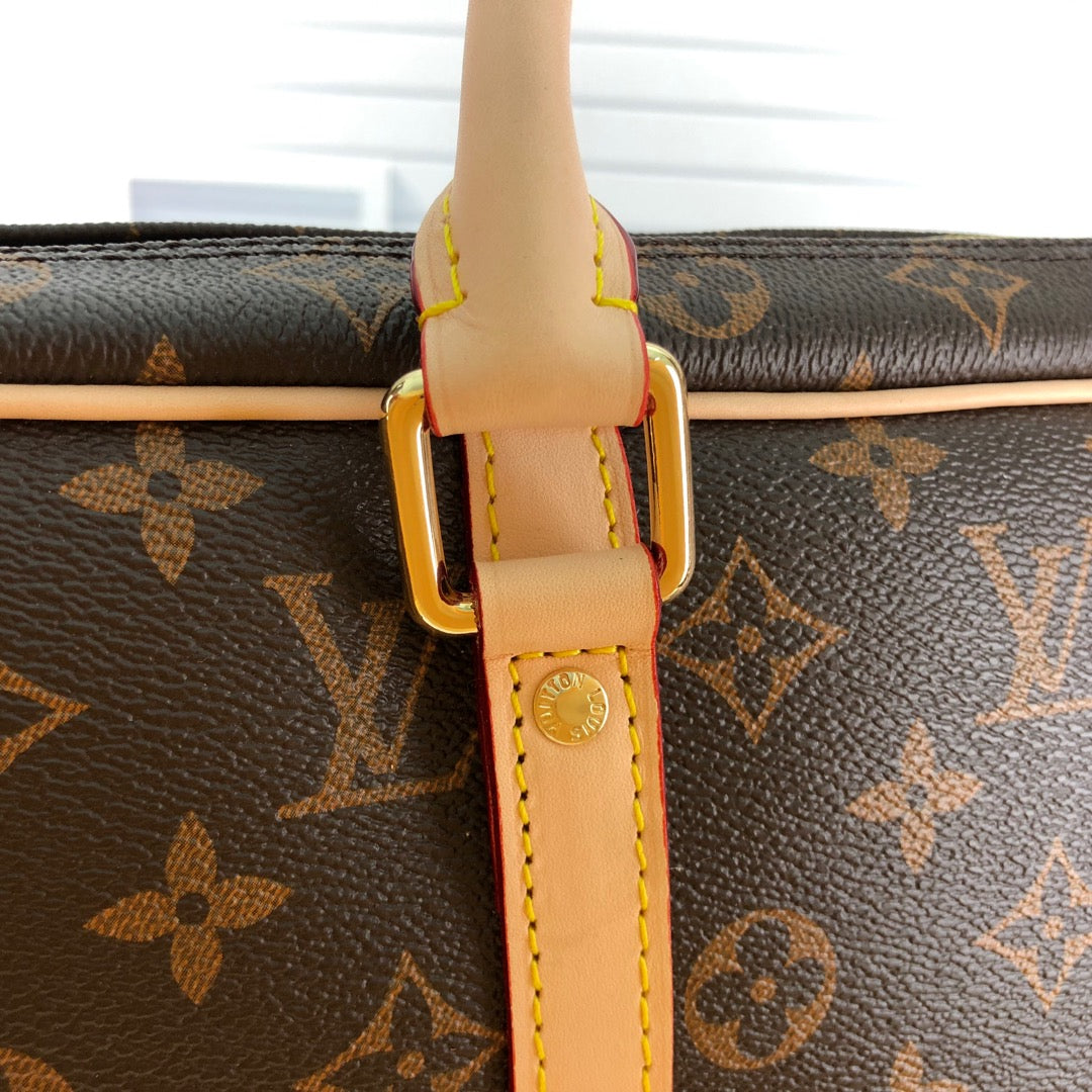 B1N67E14 Fashion leather bag