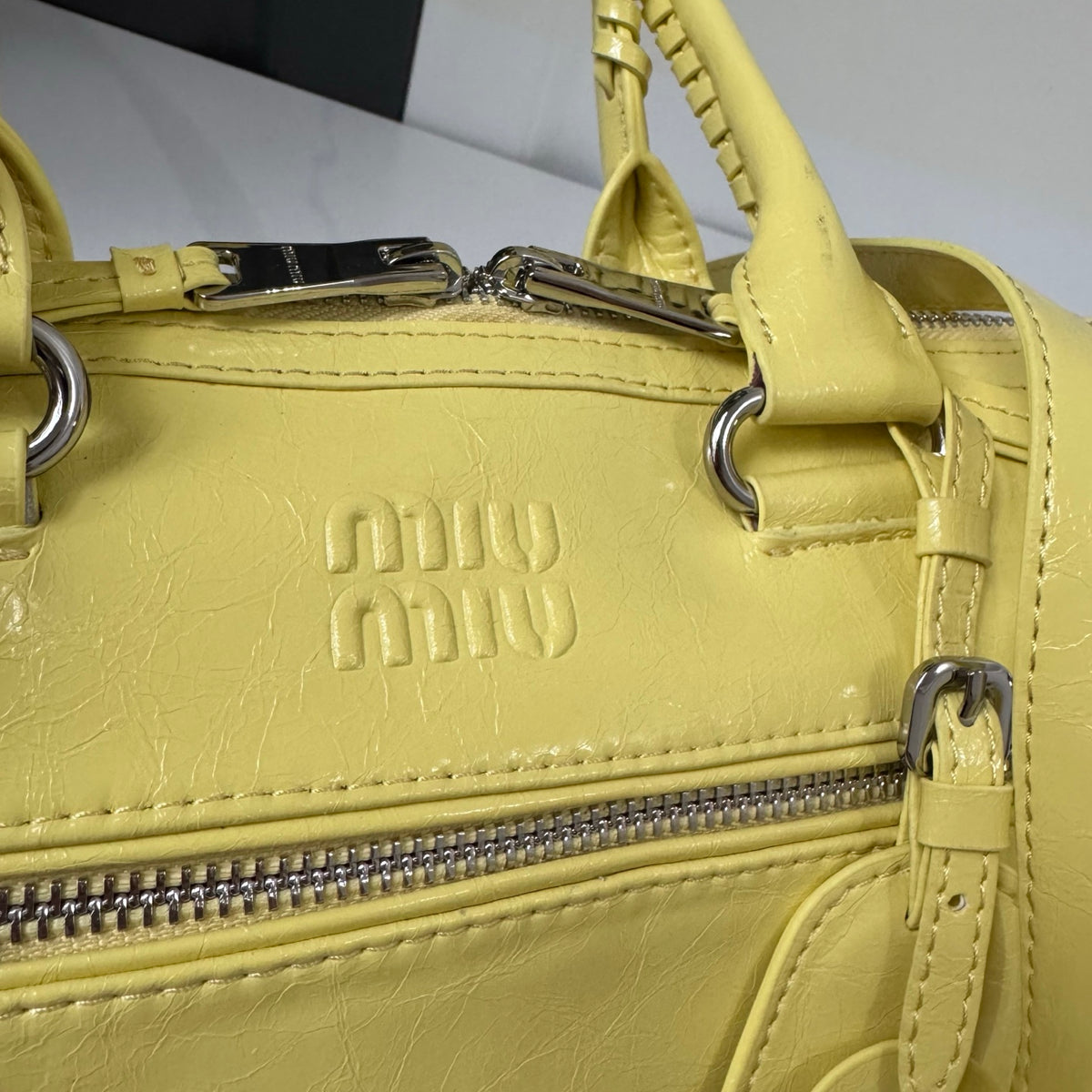 B1R76A21 Fashion leather bag