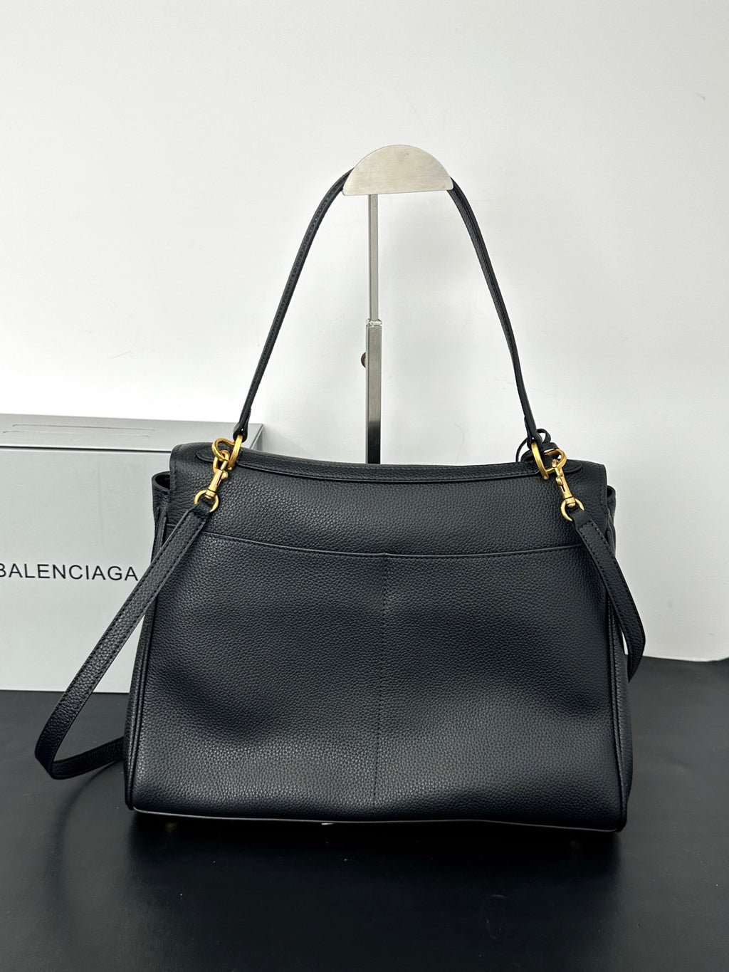 B1X56J31 Popular high-quality leather bag