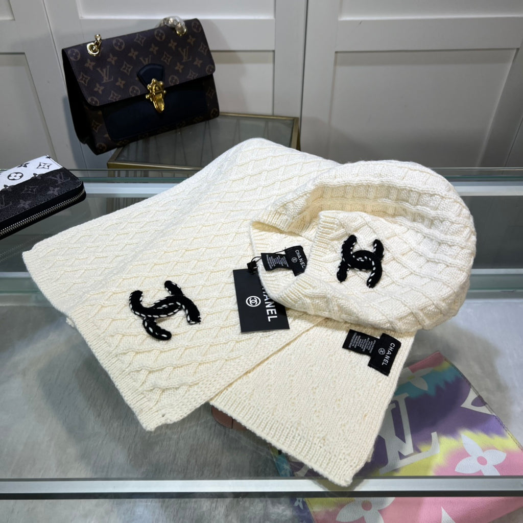 M1R96C11 Fashion Hat and scarf set
