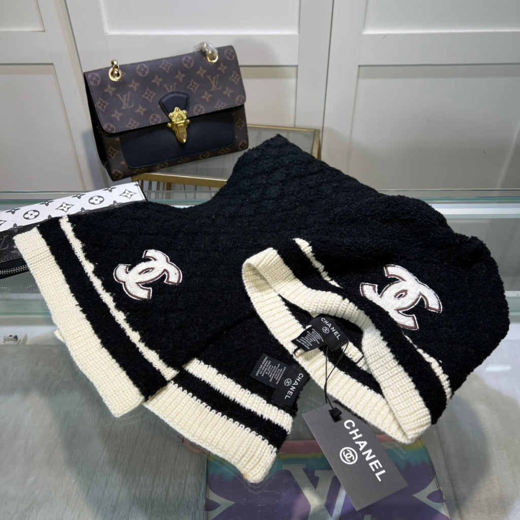 M1R96C7 Fashion Hat and scarf set