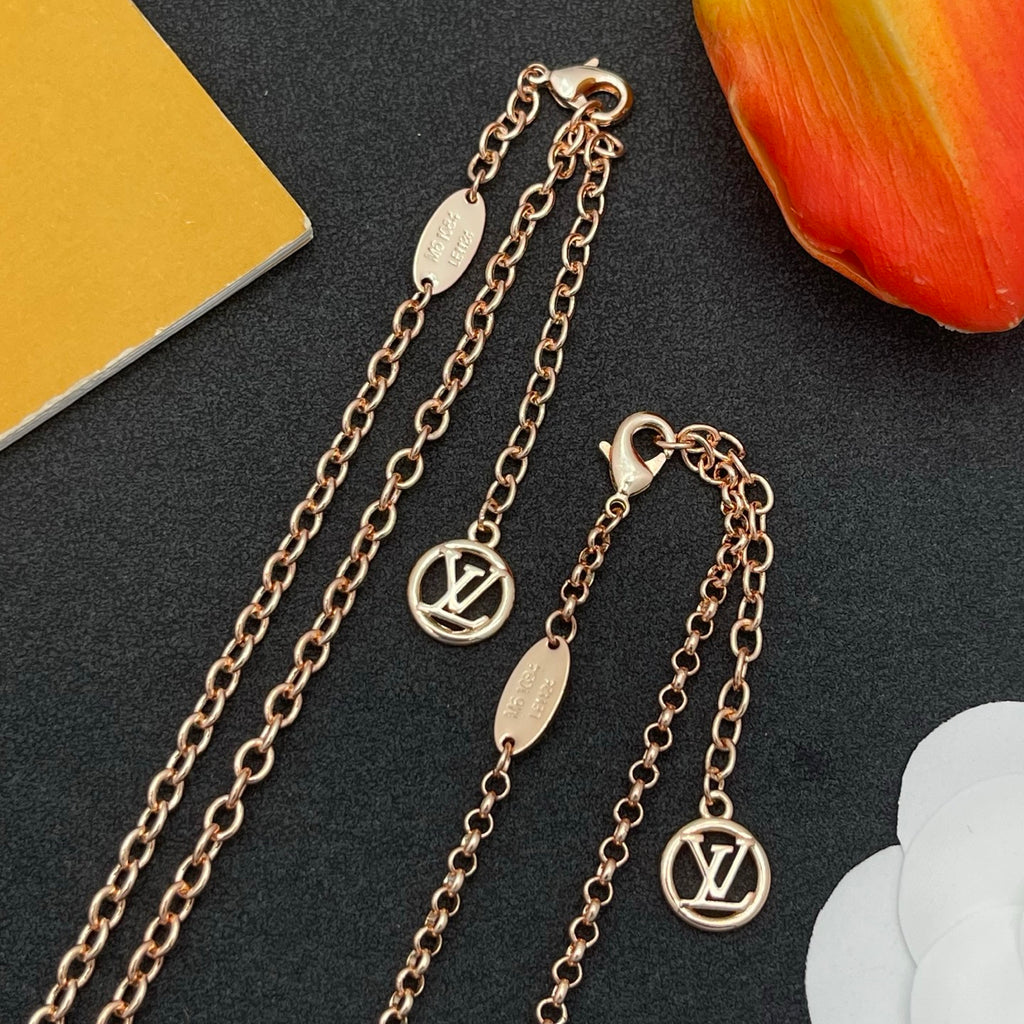 136NE64X Popular  Necklaces
