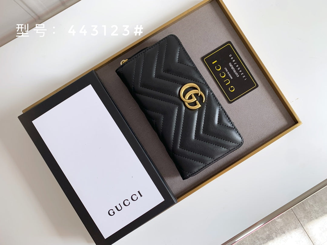1XB79B Popular  leather wallets