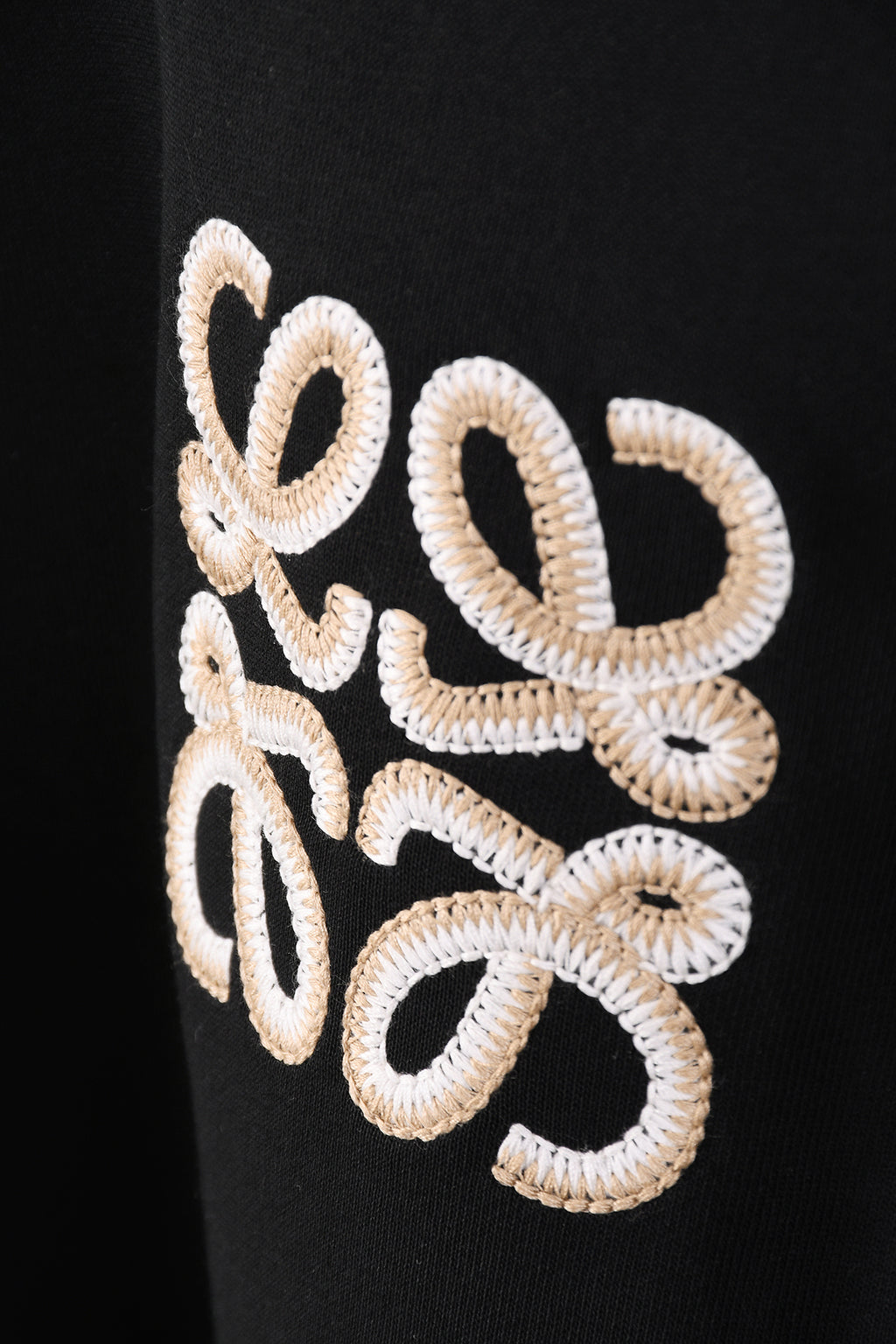 U1R86A41 Fashion Sweaters
