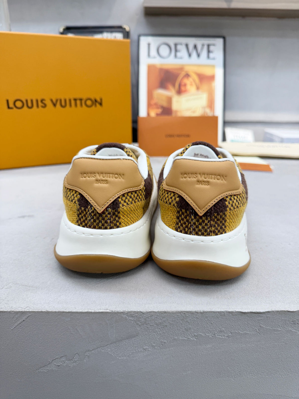 Z2P96E3 Fashion high-quality leather shoes
