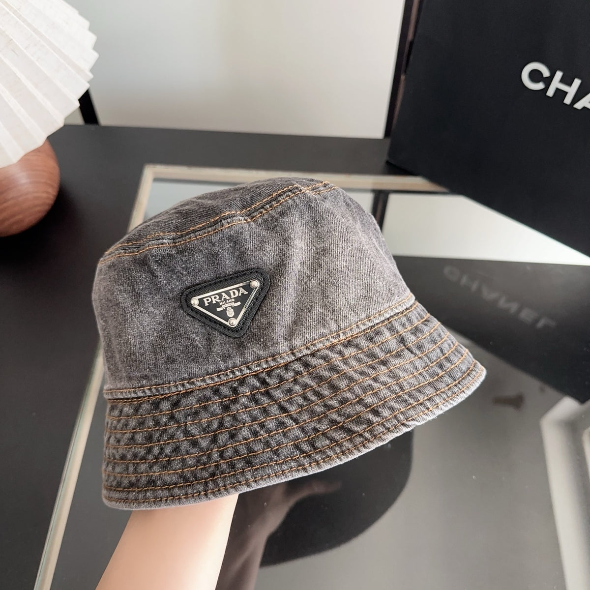 M1R96P26 Fashion hats