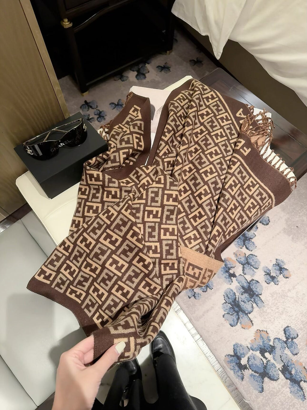 W1R86F104 Popular Winter Scarves