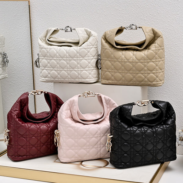 B1N96D35 Popular leather bag