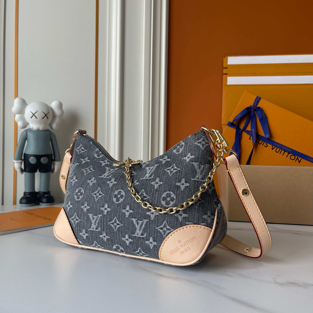 B1R76E04 Fashion bag