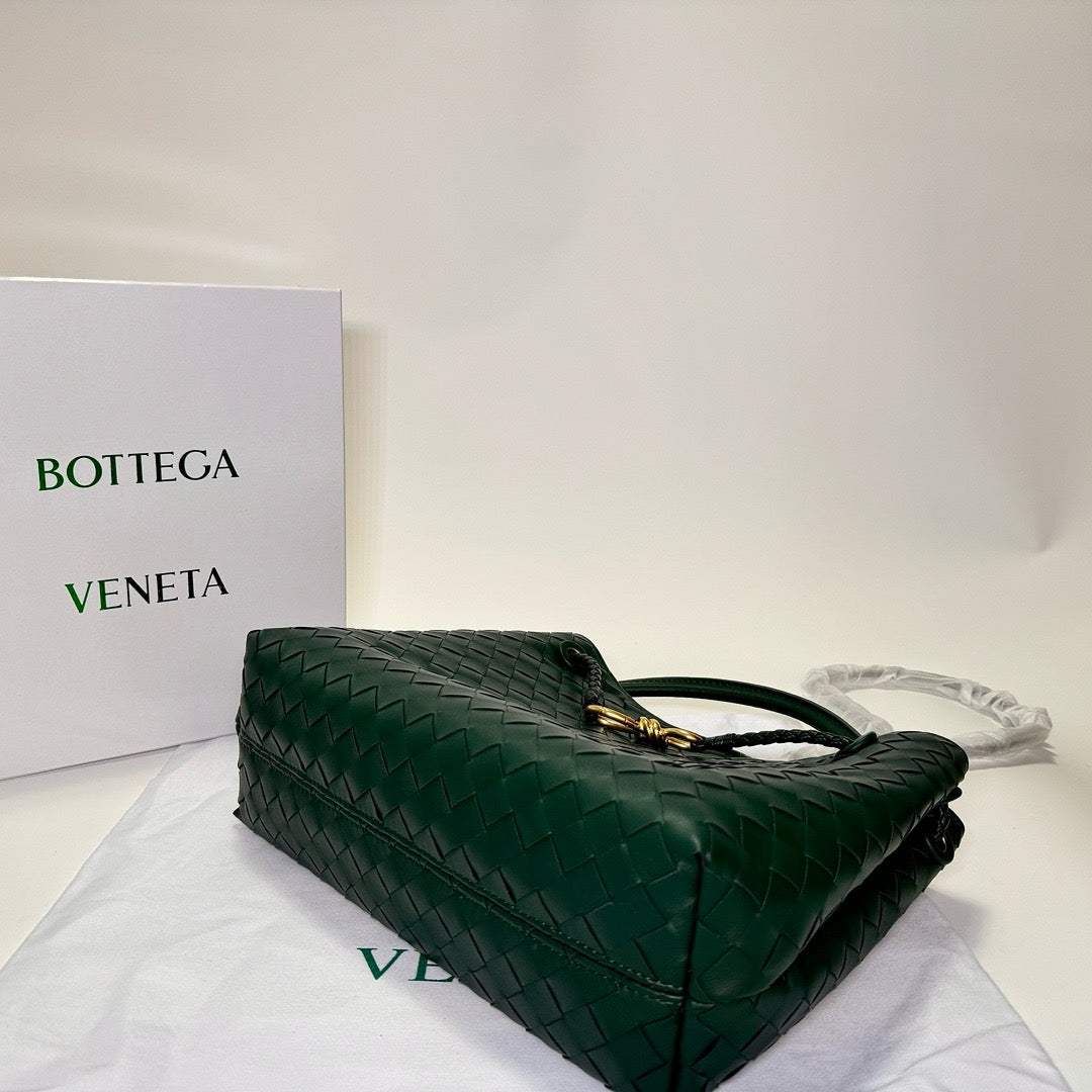 B1X66A35 Fashion high-quality leather bag