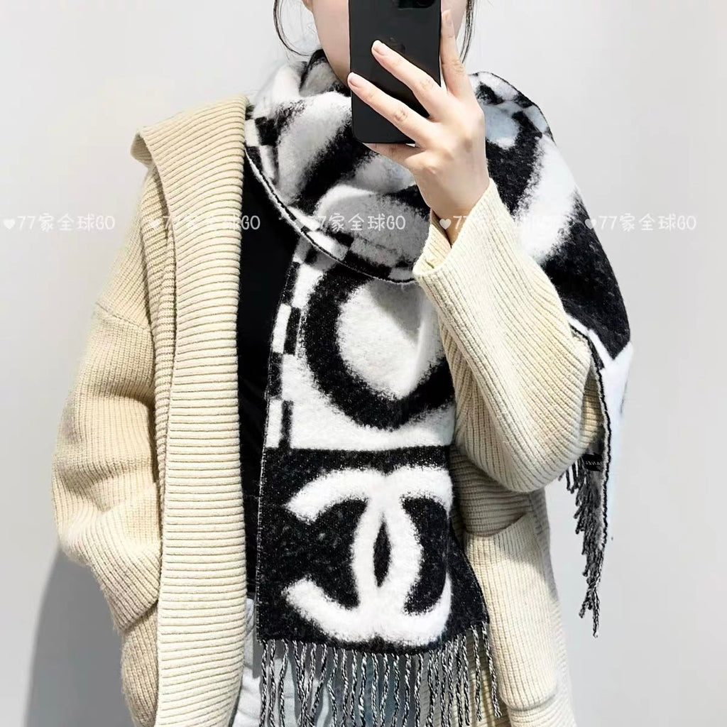 W1R96C121 Popular Winter Scarves