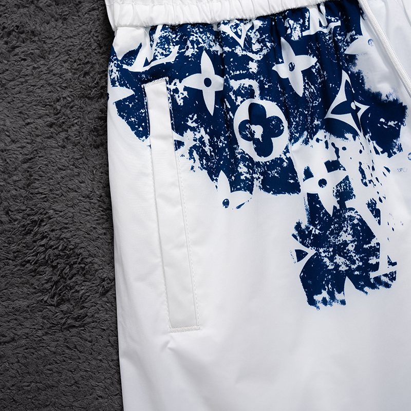 U1N36E30 Popular shorts