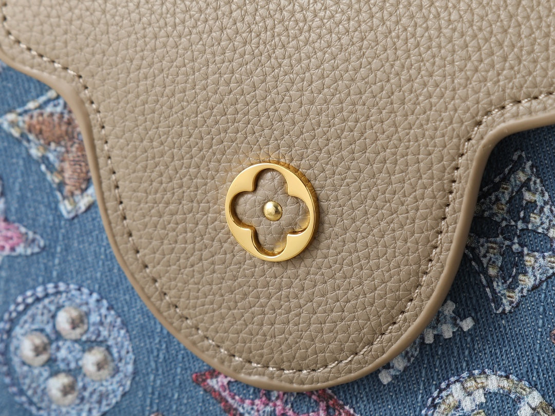 15RE148B Popular bag