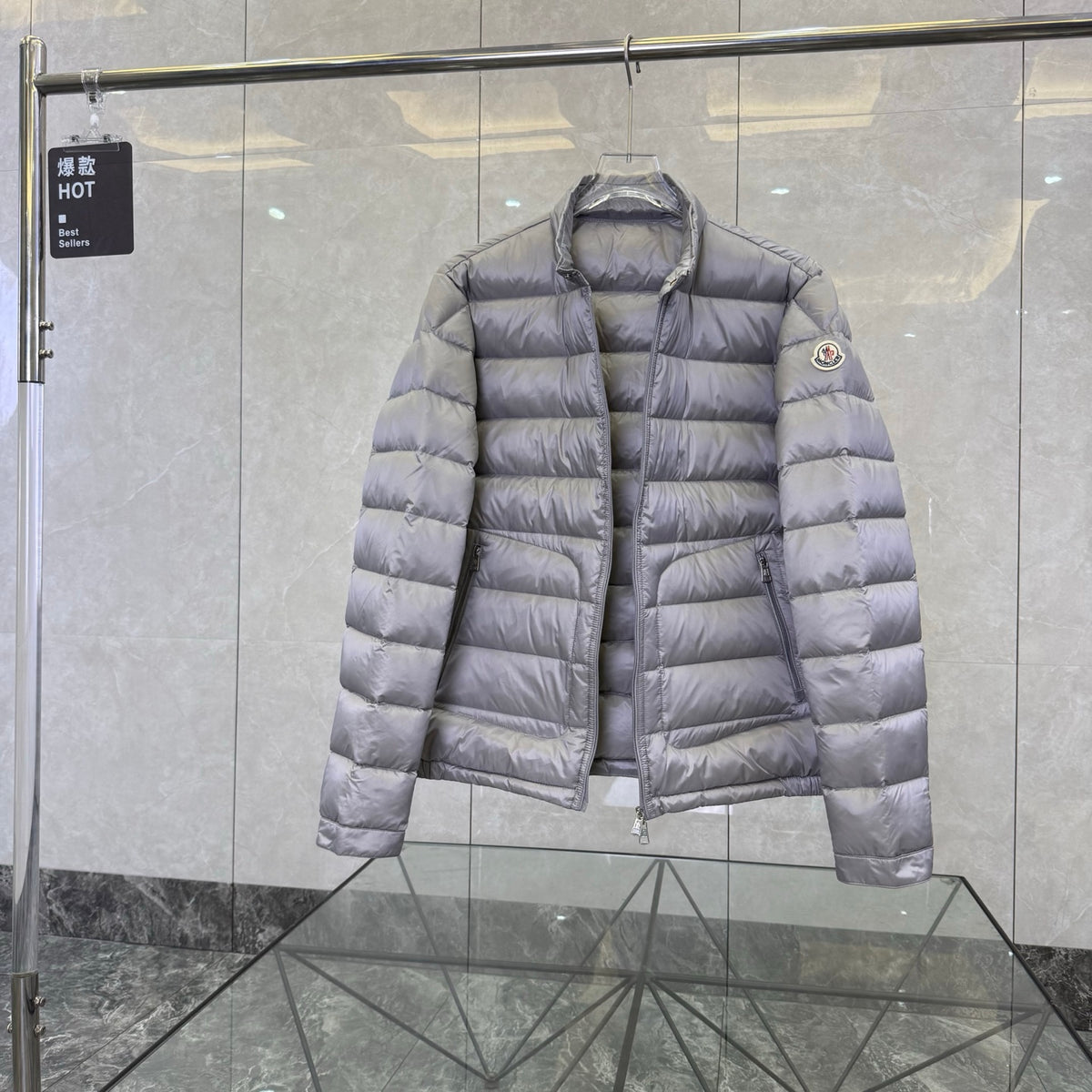 U3R106A21 Fashion down jacket