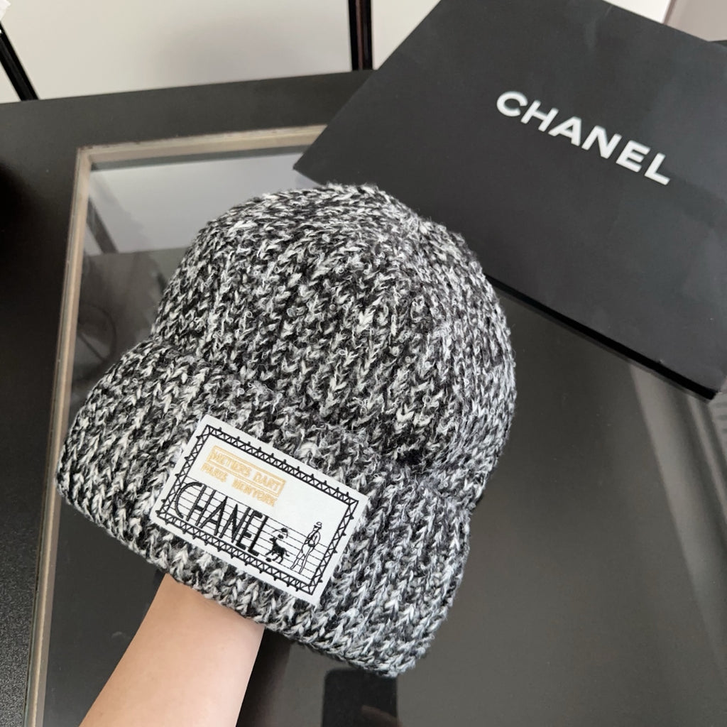 M1R86C25 Fashion hats