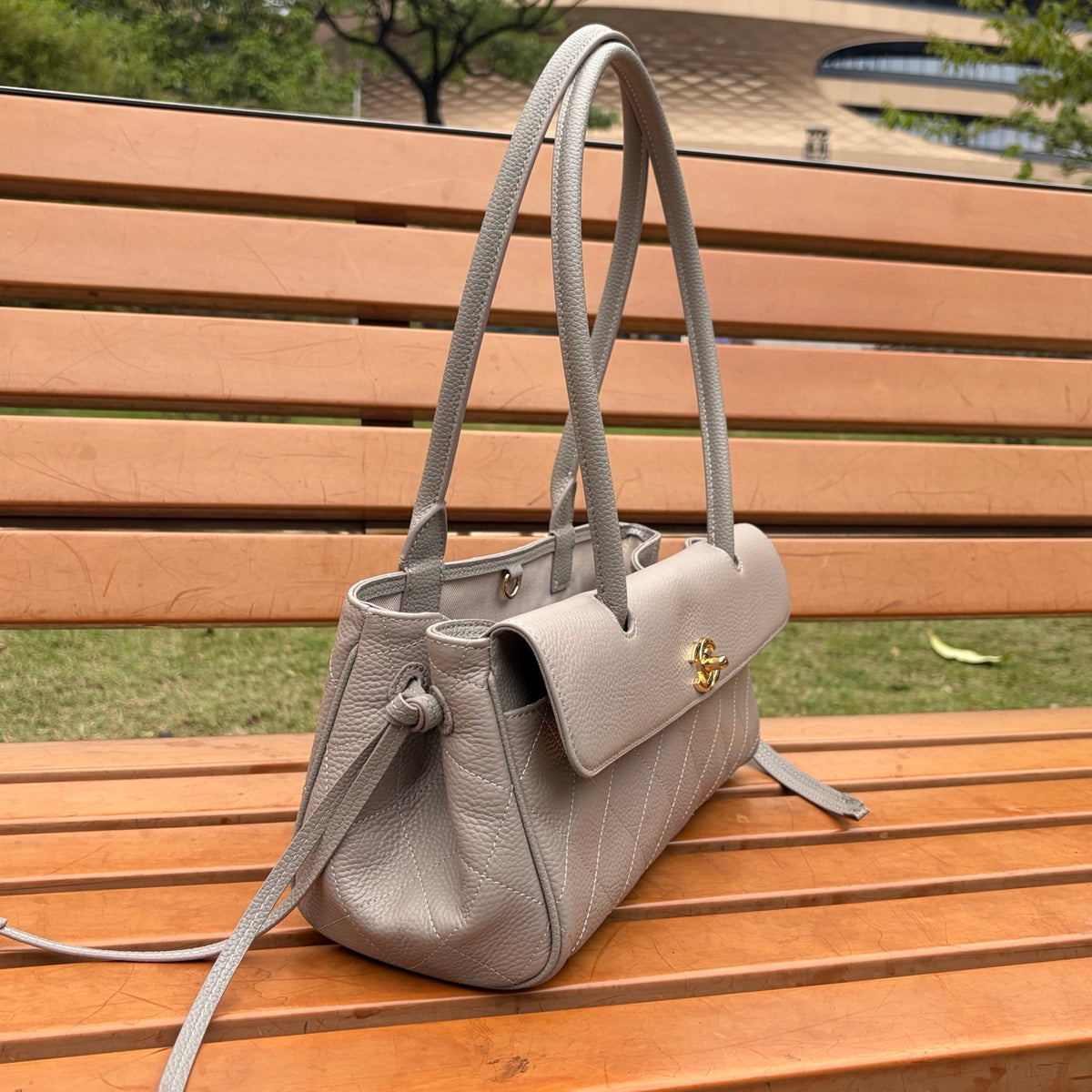 B1X66C4 Fashion leather bag