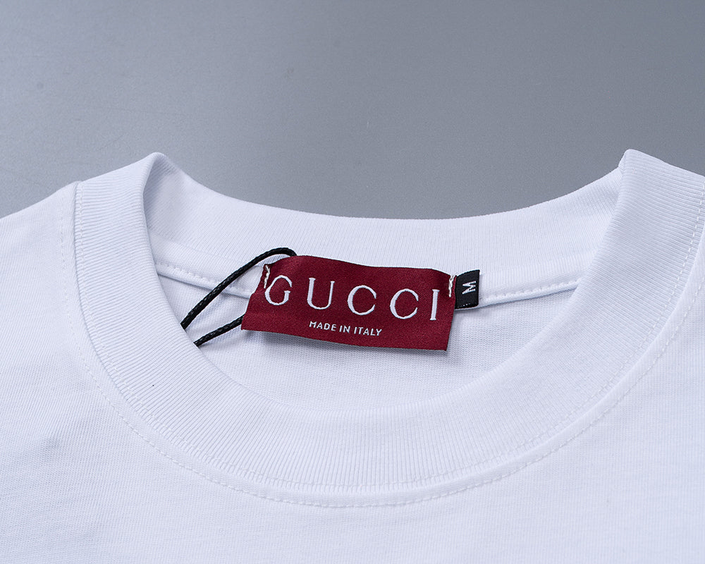 U1R76B61 Fashion T-shirts