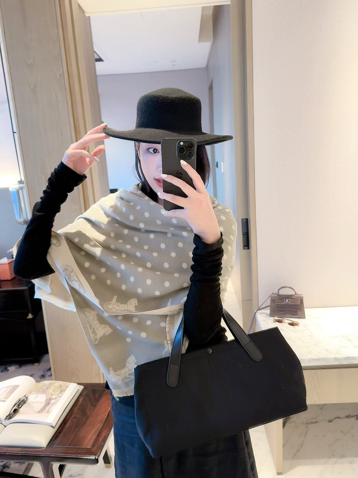 W1R86A117 Popular Winter Scarves