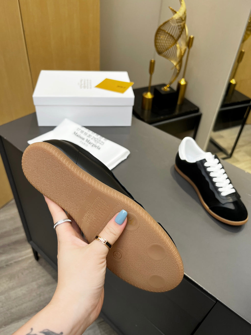 Z2X76A4 Popular high-quality leather shoes