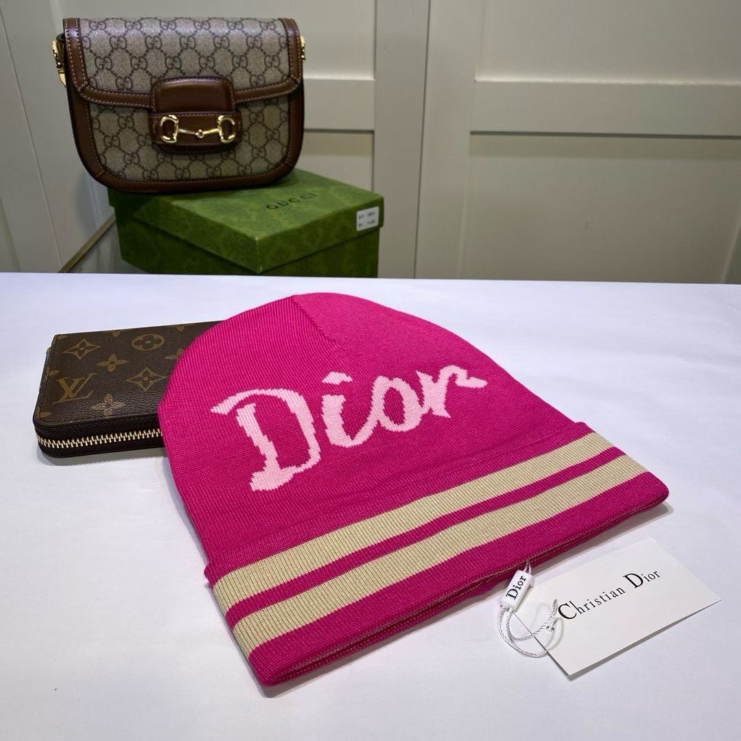 M1R86D59 Fashion hats